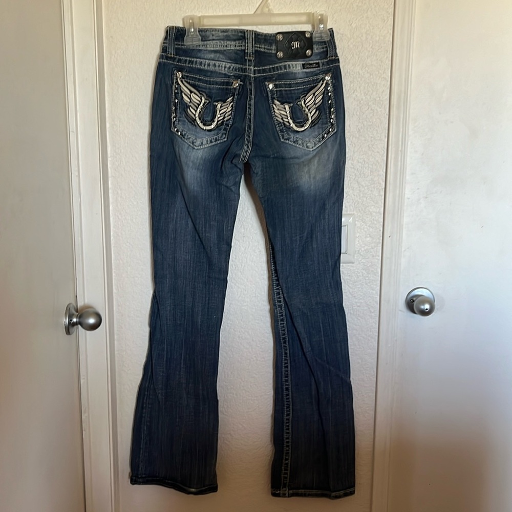 Miss Me Jeans  flying horseshoe pockets size 29